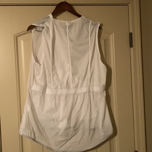 Two Piece Nike Top and Jacket Tennis - Picture 8 of 8